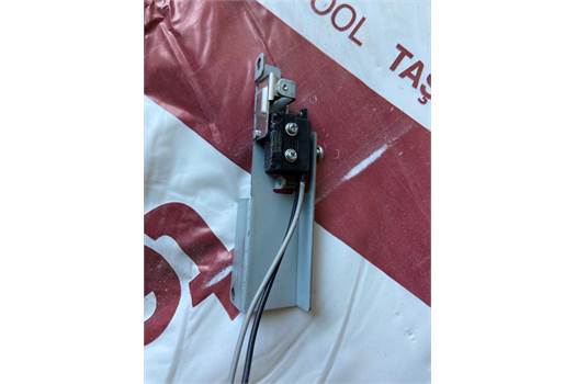 crouzet 83186653    6А -250V (minimum order amount 2000 pcs. ) microswitch