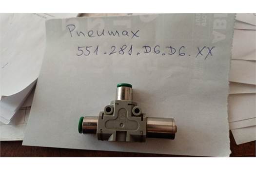 Pneumax 551.281.D6.D6.XX Connector